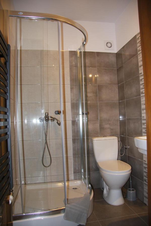 Hotel Mietusia Przystan - Wynajem Pokoi Ciche  Esterno foto