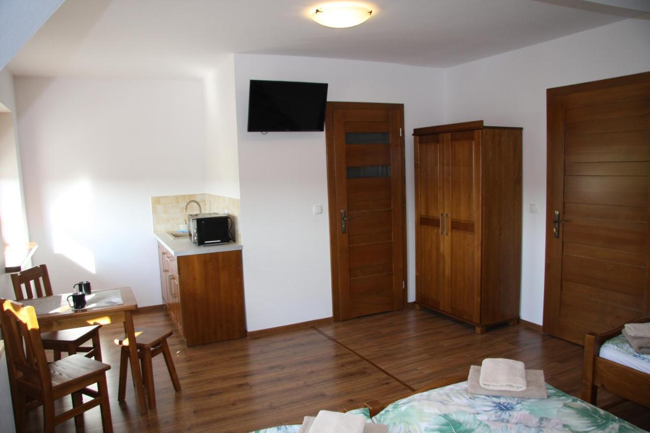Hotel Mietusia Przystan - Wynajem Pokoi Ciche  Esterno foto