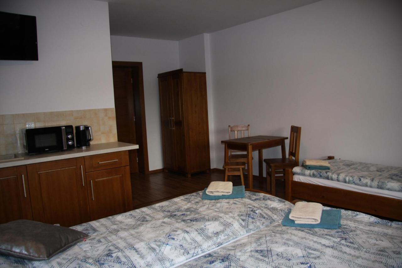 Hotel Mietusia Przystan - Wynajem Pokoi Ciche  Esterno foto