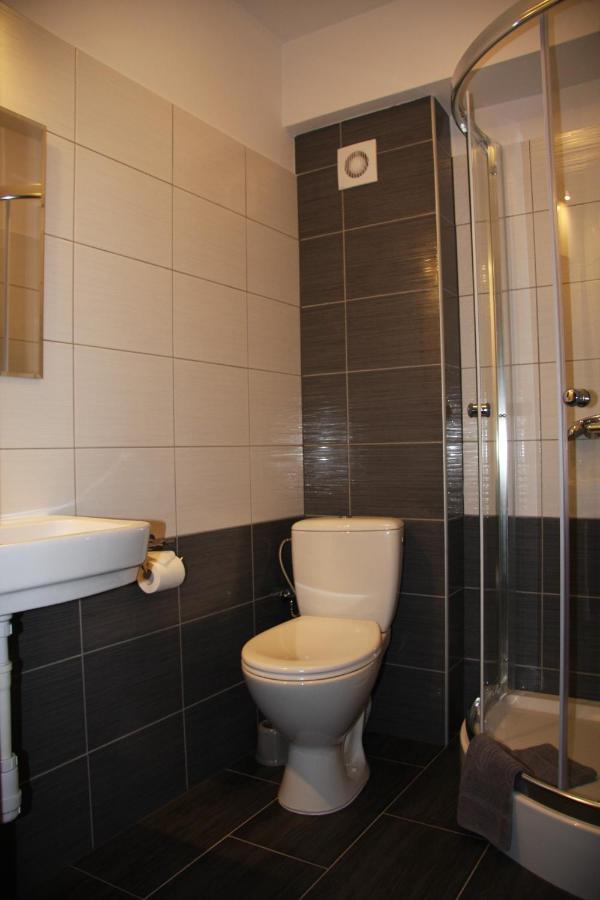 Hotel Mietusia Przystan - Wynajem Pokoi Ciche  Esterno foto